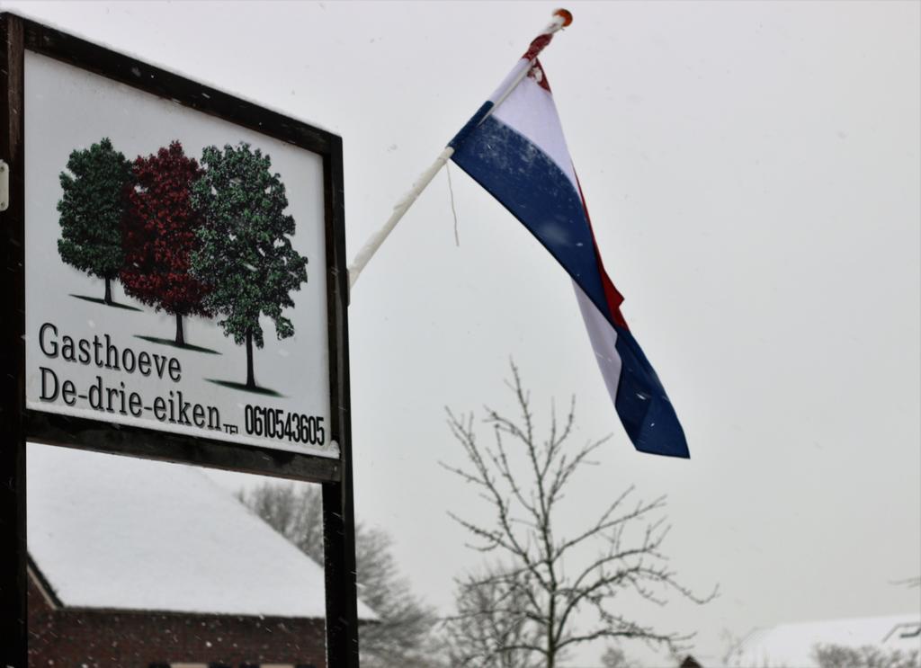 Gasthoeve-De-Drie-Eiken Oploo Extérieur photo